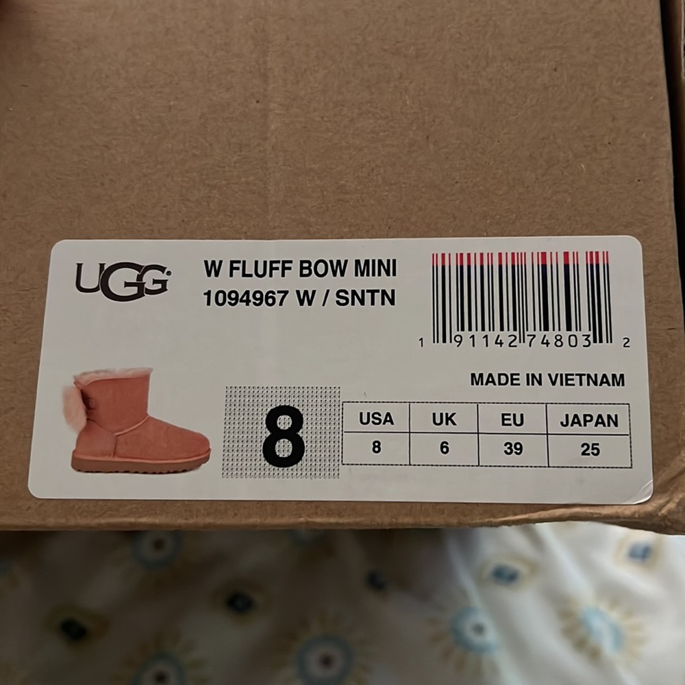 Pink UGG mini with bow - Picture 9 of 9